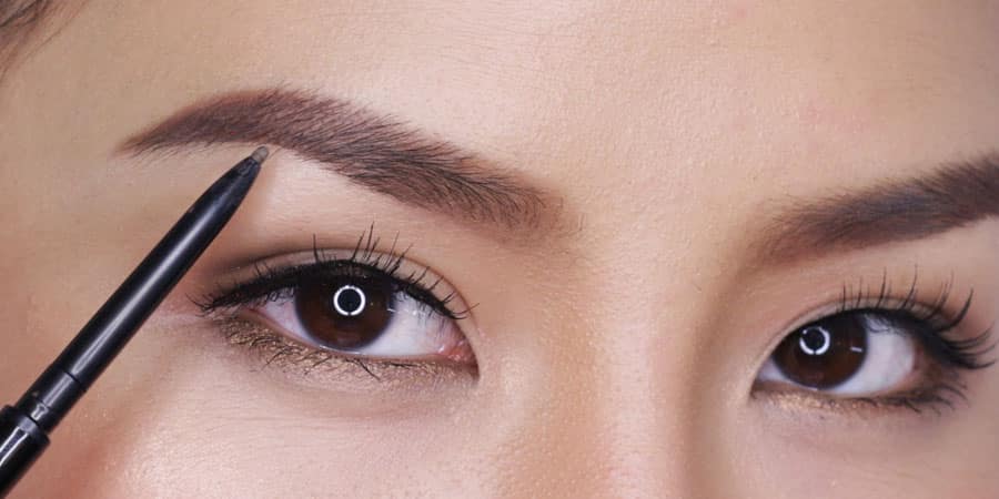 Common Mistakes to Avoid When Applying Makeup To Your Brows