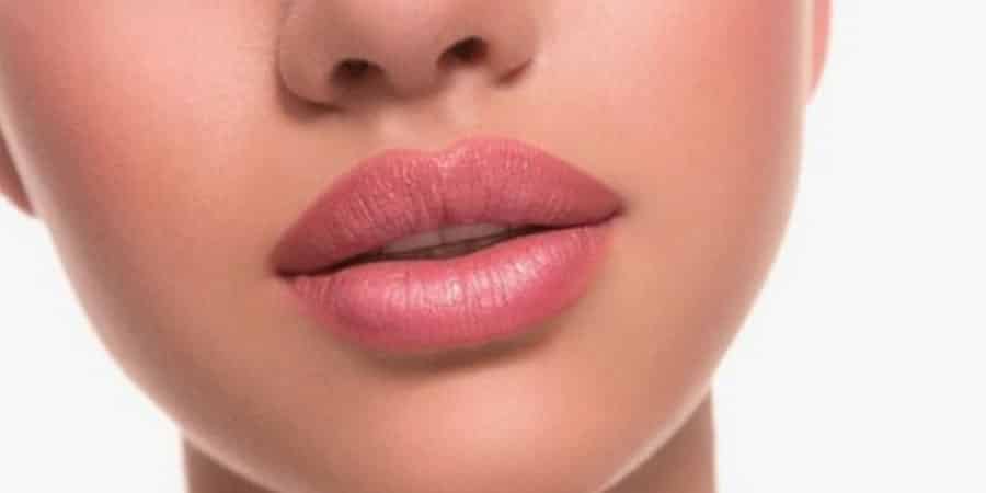 Full Lips How To Achieve The Look